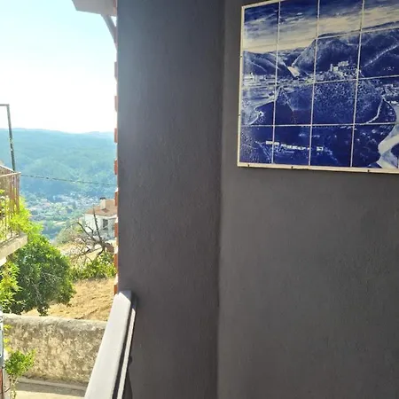 בית נופש Casa Da Portela *